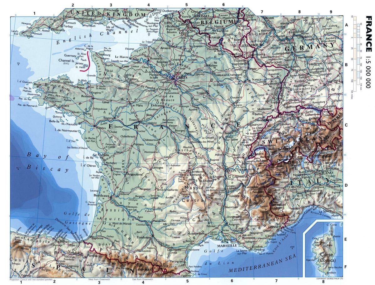 grande mapa da França, com cidades